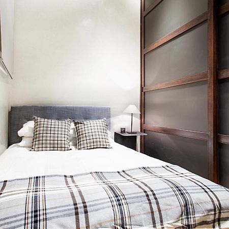 Midtown Luxury Apartments By Sweett Barcelona Bagian luar foto